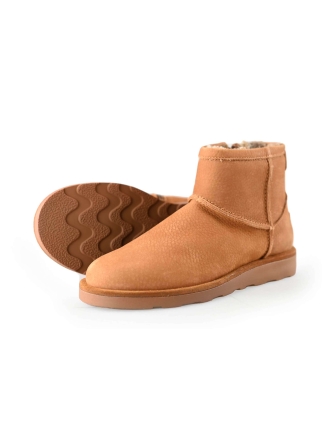 Giga Boots