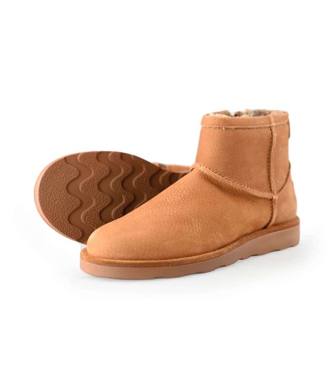 Giga Boots