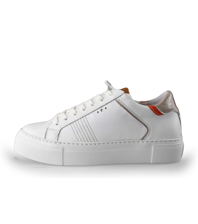 AQA Sneakers