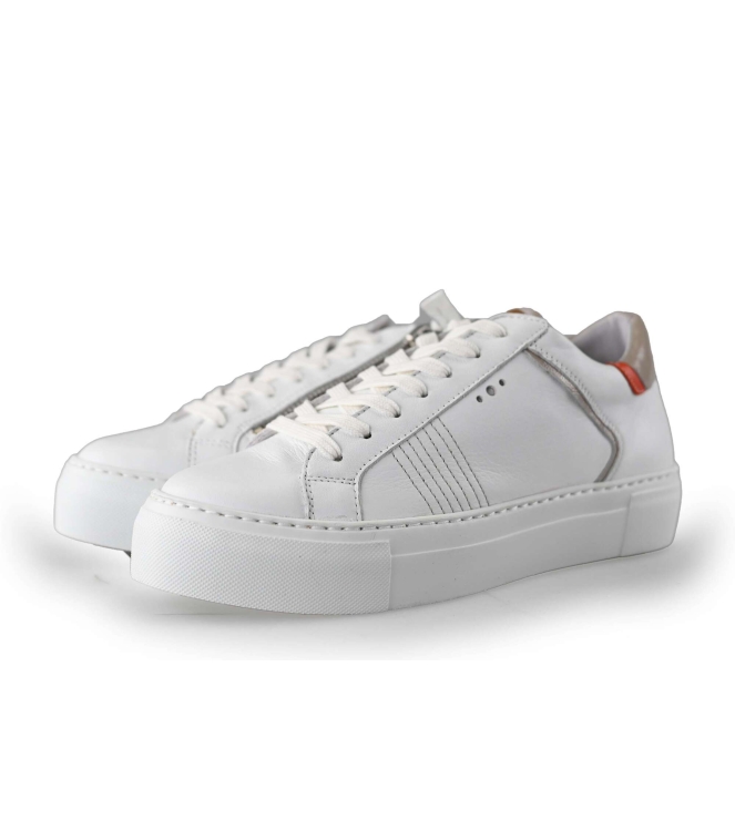 AQA Sneakers