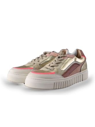 AQA Sneakers