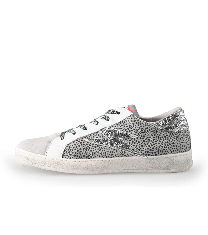 Giga Sneakers