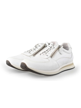 AQA Sneakers