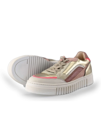 AQA Sneakers