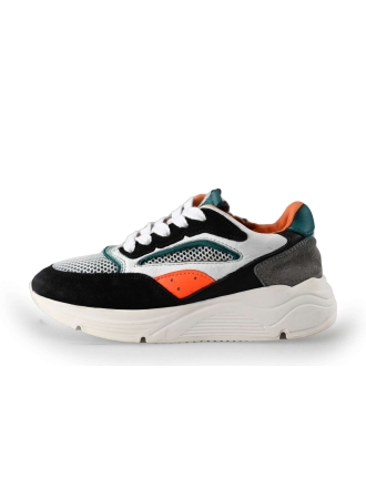 Giga Sneakers