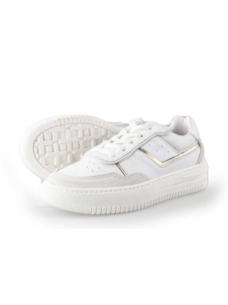 Giga Sneakers