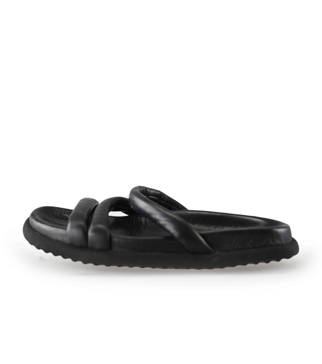 VIA VAI Slippers