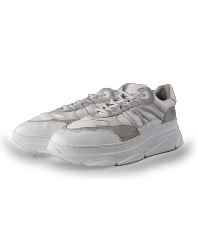 Omoda Sneakers