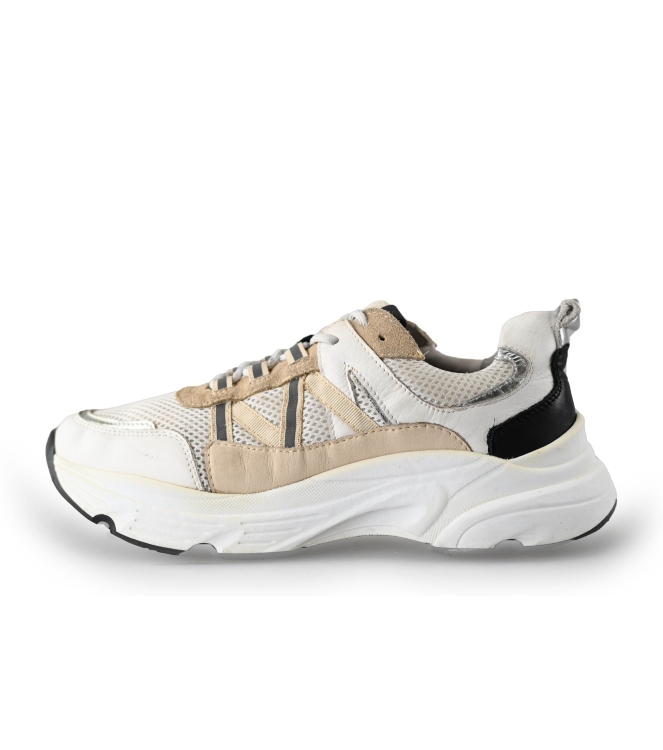 Omoda Sneakers