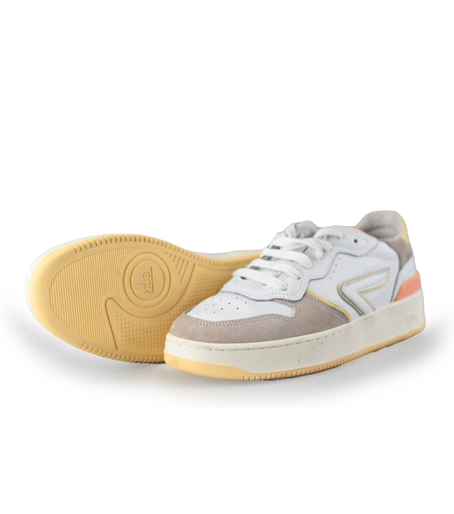 Hub Sneakers