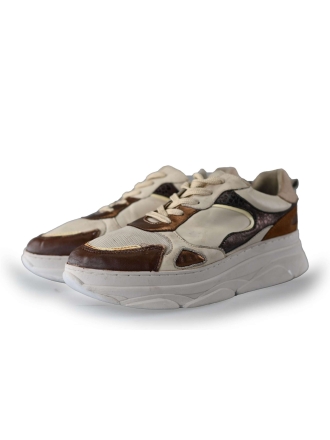Omoda Sneakers
