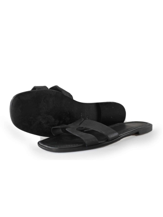 Omoda Slippers