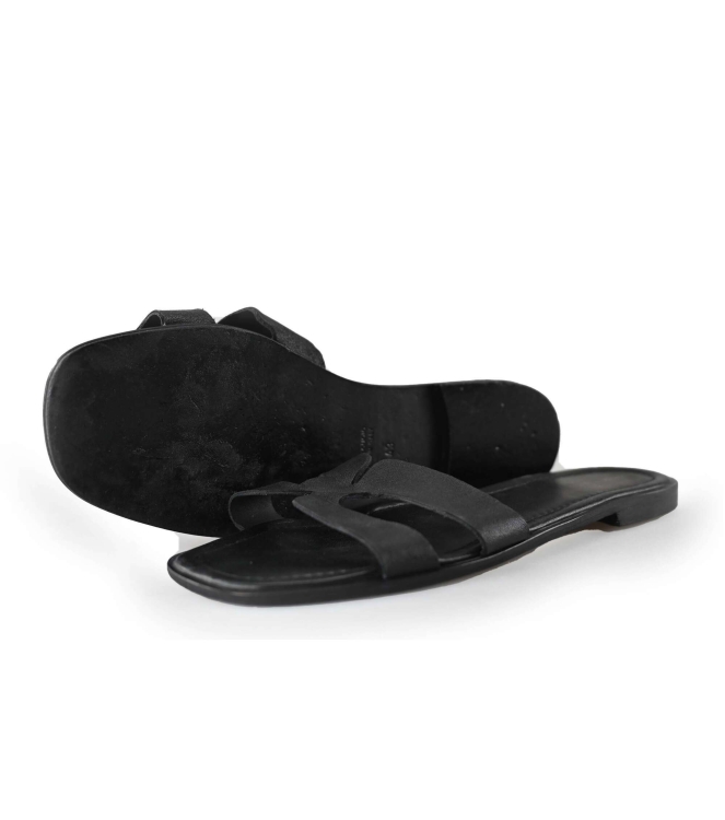 Omoda Slippers