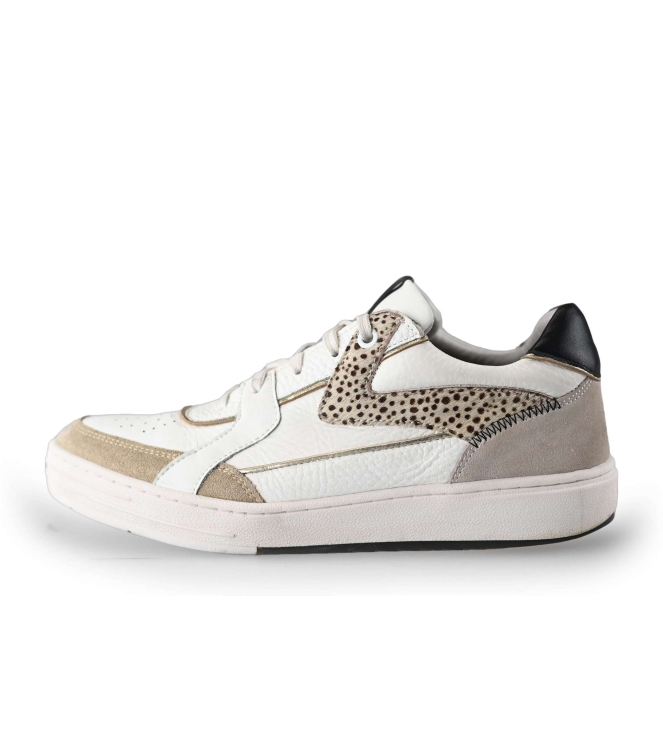 Maruti Sneakers