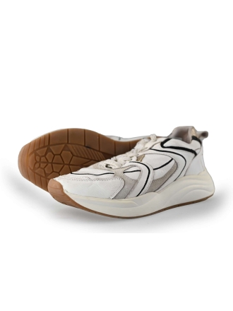 Omoda Sneakers