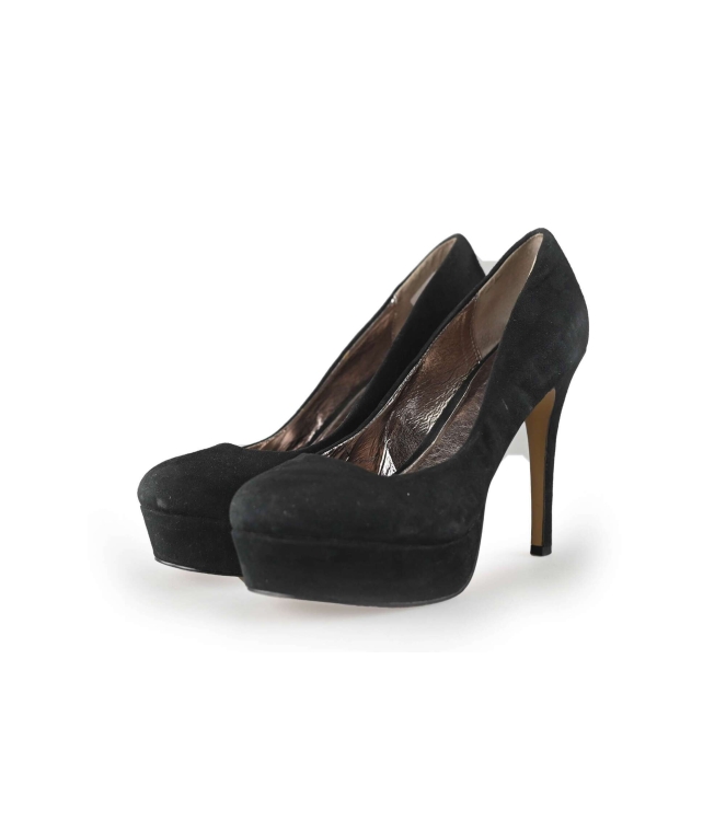 La Strada Pumps