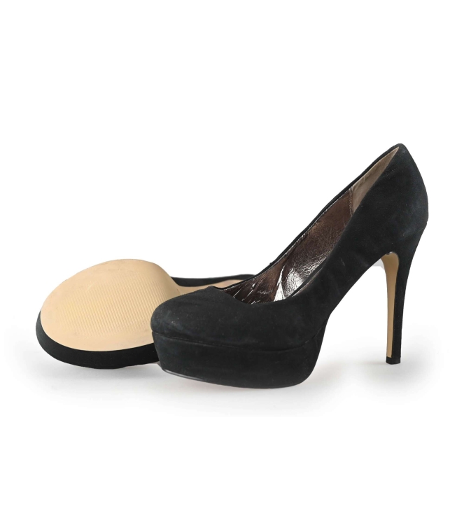 La Strada Pumps