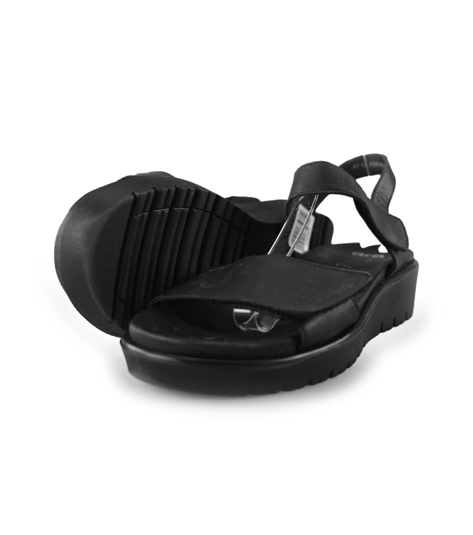 Ara Sandalen