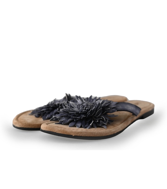 Lazamani Slippers