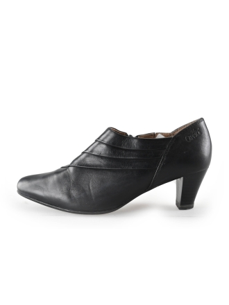 Ara Pumps