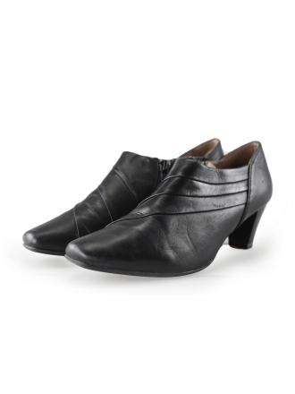 Ara Pumps