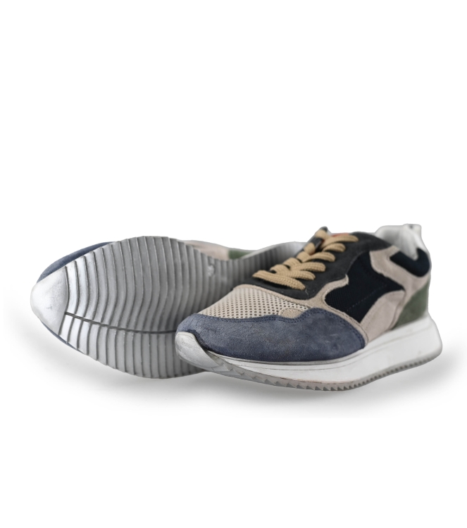 Sub55 Sneakers