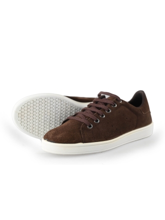 Q-fit Sneakers