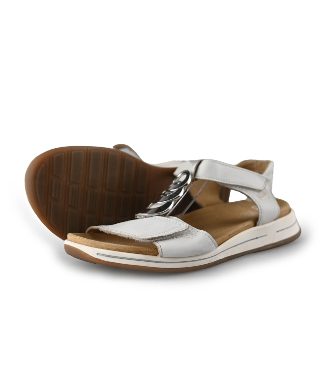 Ara Sandalen