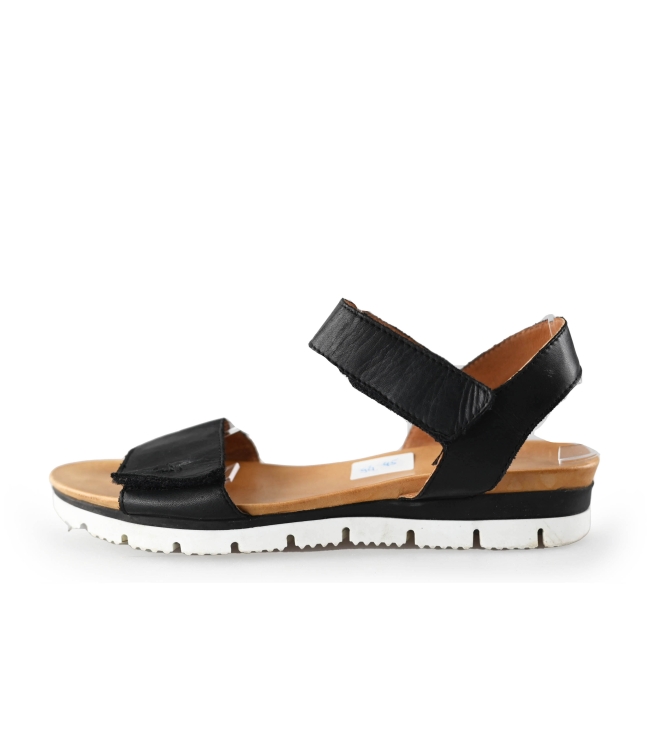 AQA Sandalen