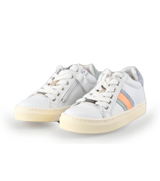 Giga Sneakers