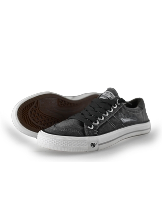 Docker Sneakers