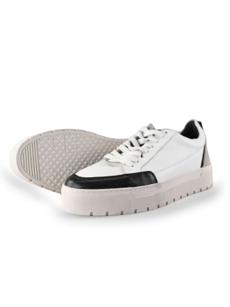 Sub55 Sneakers