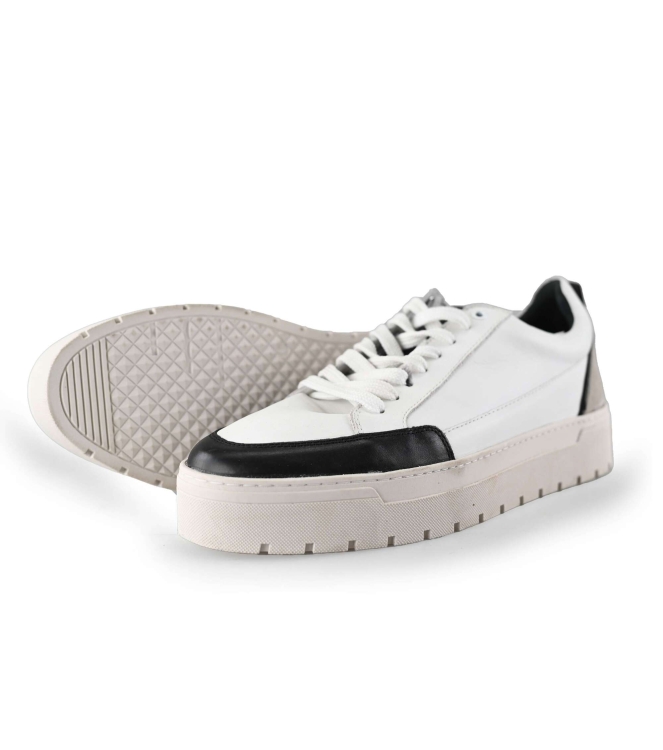 Sub55 Sneakers
