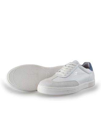 AQA Sneakers