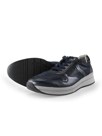 Feyn Sneakers