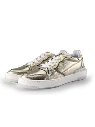 AQA Sneakers