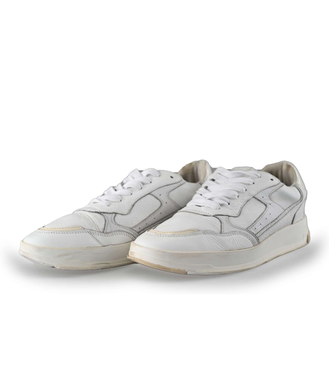 Omoda Sneakers