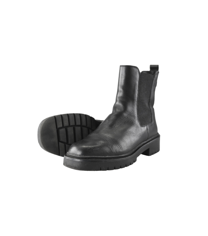 Tamaris Chelsea boots