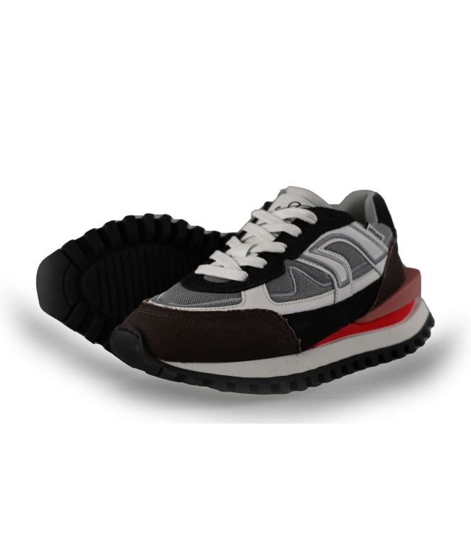 Axel Arigato Sneakers