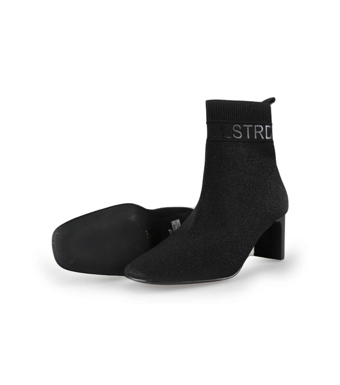 Lastrada Pumps