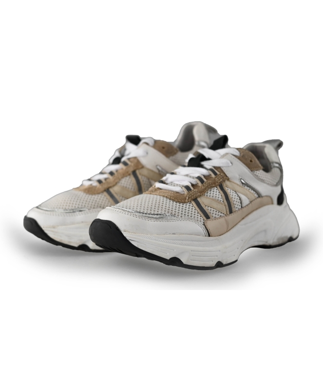 Omoda Sneakers