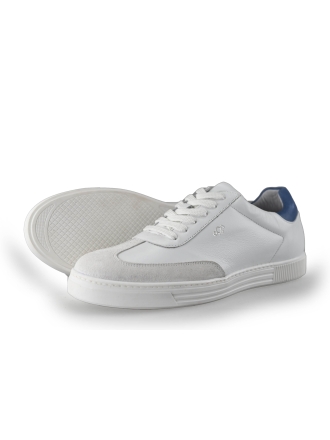 AQA Sneakers