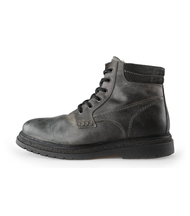 Outfielder Veterboots
