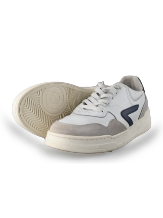 Hub Sneakers