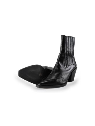 Nubikk Chelsea boots