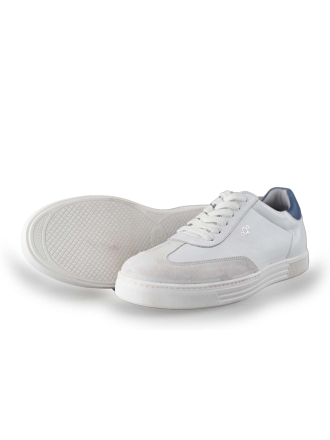 AQA Sneakers