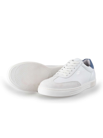 AQA Sneakers