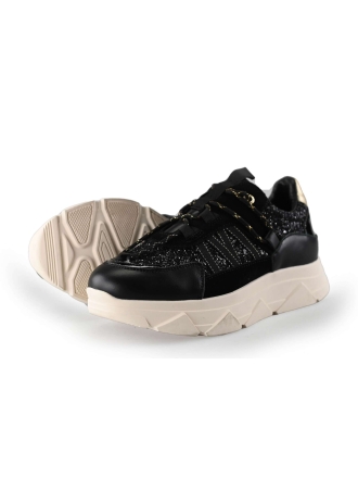 Tango Sneakers
