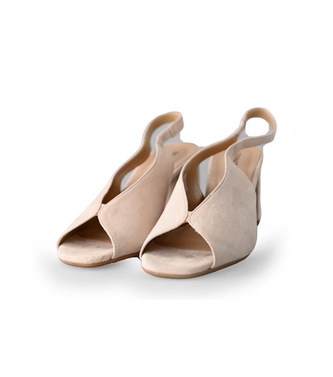 Signatura Slingbacks