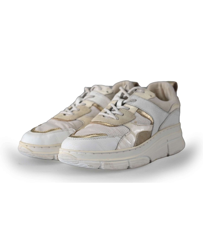 Omoda Sneakers